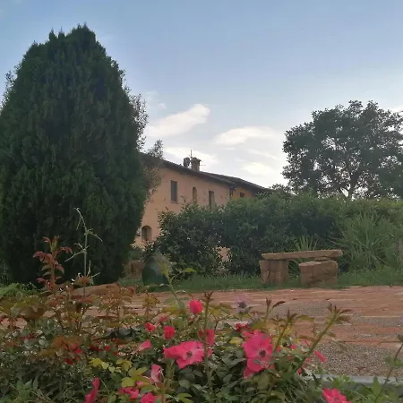 Vecchio Casale Quercetino Prestige Tuscan Country For 7 Guests Ideal For Groups Ferienhaus Montenero d'Orcia