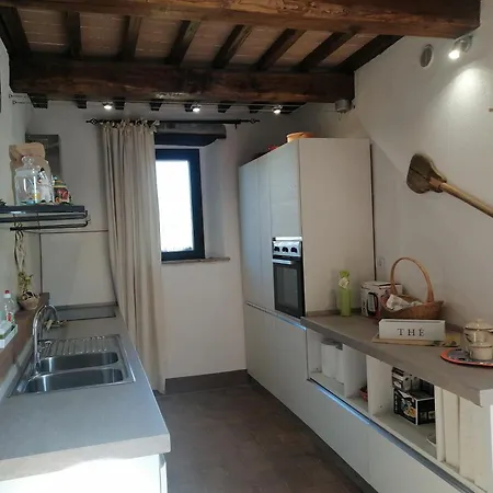 Vecchio Casale Quercetino Prestige Tuscan Country For 7 Guests Ideal For Groups