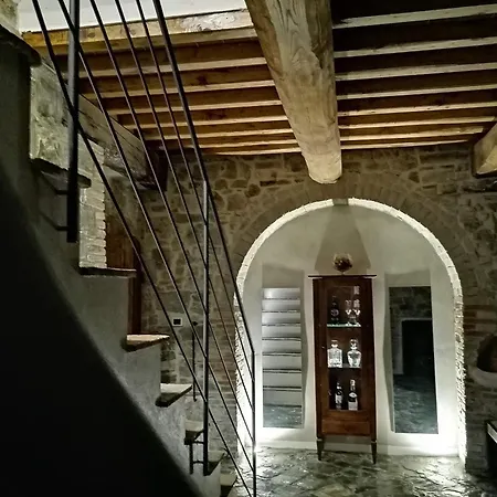 Nyaraló Vecchio Casale Quercetino Prestige Tuscan Country For 7 Guests Ideal For Groups